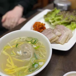 명동칼국수 사진