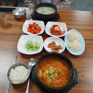 명성옥 사진