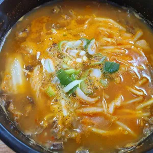 명성옥 사진