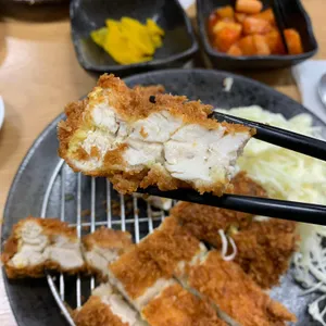 가츠현 사진