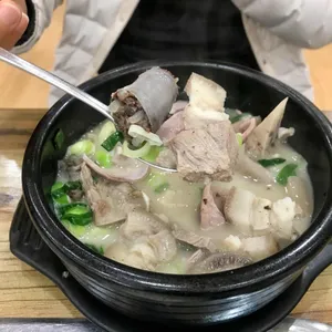 권구성순대국밥 사진