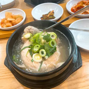토정삼계탕 사진