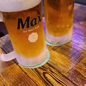 얼맥당 사진