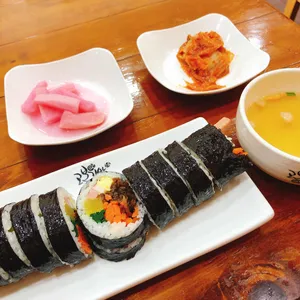 고수라김밥 사진