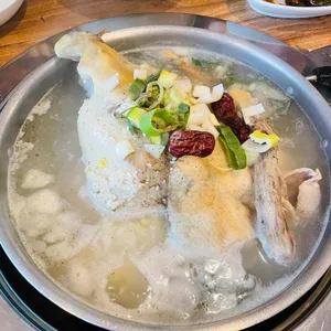 예진 닭한마리 산낙지 사진