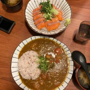쿠마카레야 사진
