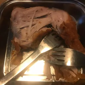 깐부치킨 사진