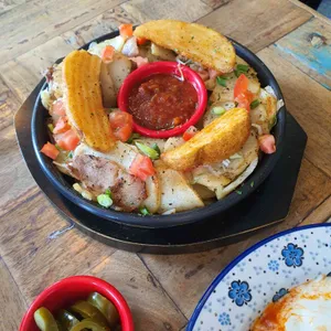 부퓌에트 발랴 사진