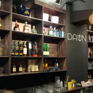 DAWN 리뷰 사진