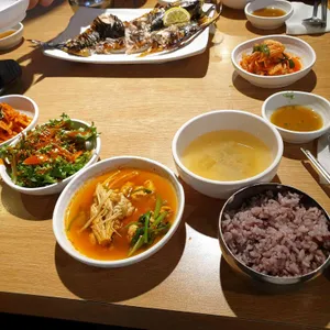어장촌 생선구이 사진