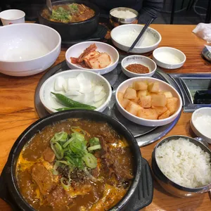 본가왕뼈감자탕 사진