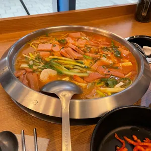 완백부대찌개 사진