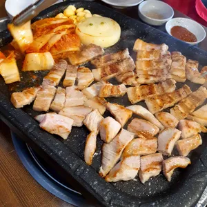 고향집 김치삼겹살 리뷰 사진