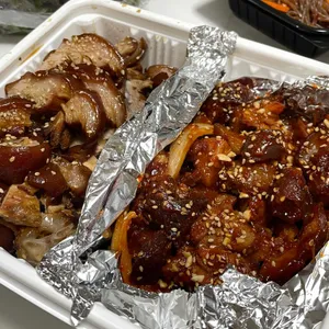 동천족발 사진