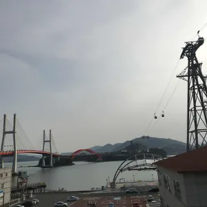 더 브릿지 리뷰 사진