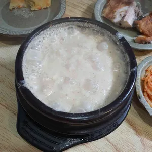 이명옥시골손두부 사진