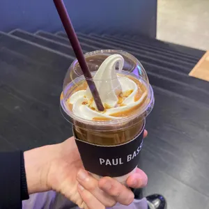 폴바셋 사진