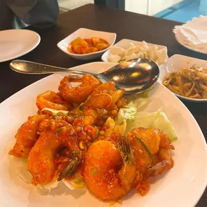 동보성 사진