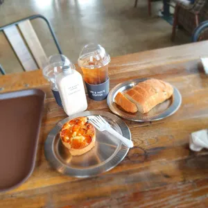 리엔호이스 커피 사진