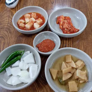 용이네민물매운탕 사진