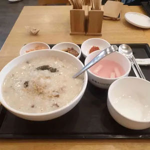 본죽&비빔밥cafe 구로디지털역점 사진