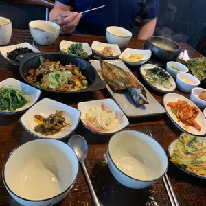 예그리나쌈밥 사진
