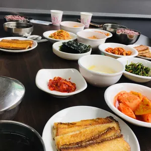 둥근상 시골집 사진