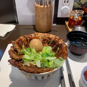 스미비 부타동 리뷰 사진