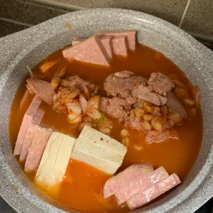 땅스부대찌개 사진