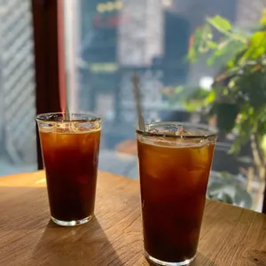 Avec B 사진