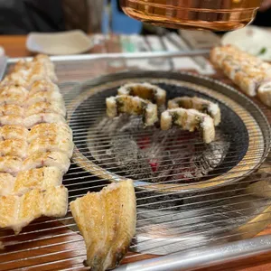 잠실장어와 한우 사진