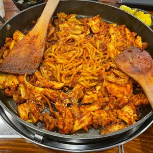 유가네닭갈비 사진