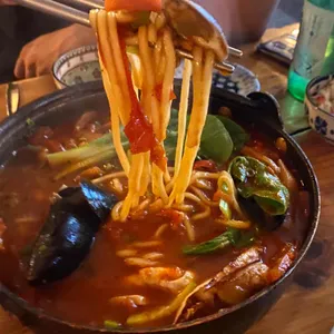 월요일 리뷰 사진