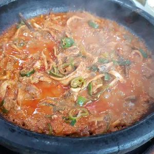봄내멸치쌈밥 사진