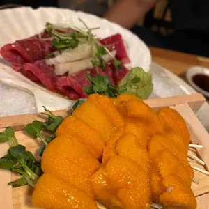 연 사진