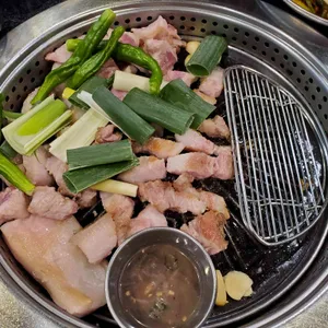새벽숯불가든 사진