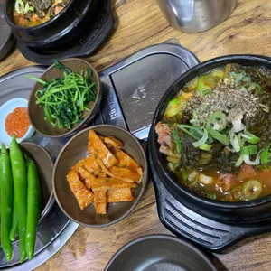 신가네감자탕생삼겹살 사진