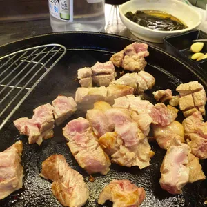 경성 팔일삼 사진