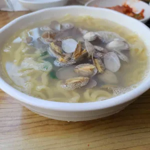 옛날바지락손칼국수 사진