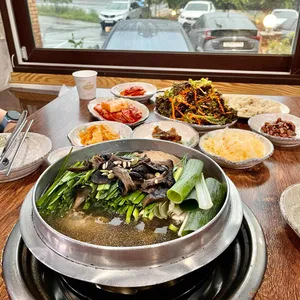 황제능이버섯백숙 사진