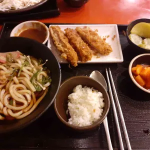 구찌라쿠 사진
