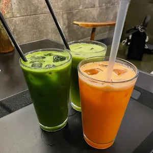오페라빈로스터스 사진