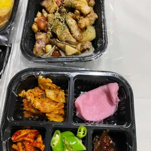 꾸꾸삼겹 사진