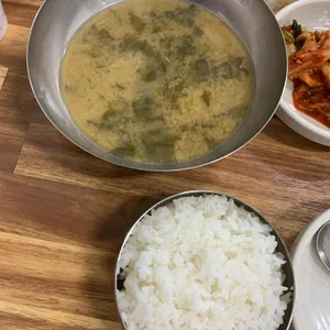 유성식당 사진