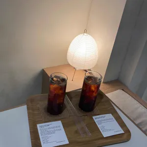 이월로스터스 사진