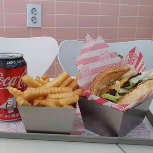폰버거 사진