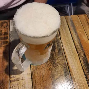 얼맥당 사진