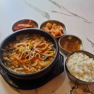 한멘뚝배기 사진