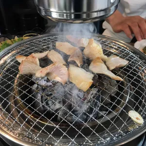반지하 리뷰 사진