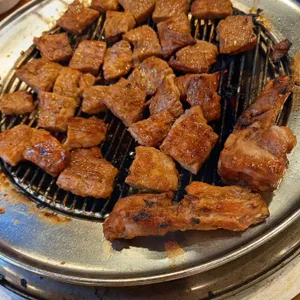 흥부골숯불돼지왕갈비 리뷰 사진